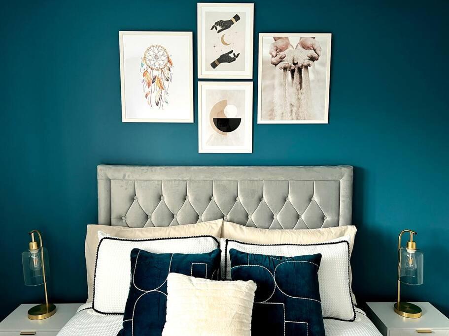 Quirky, Family Home In Glasgow Cardonald Esterno foto